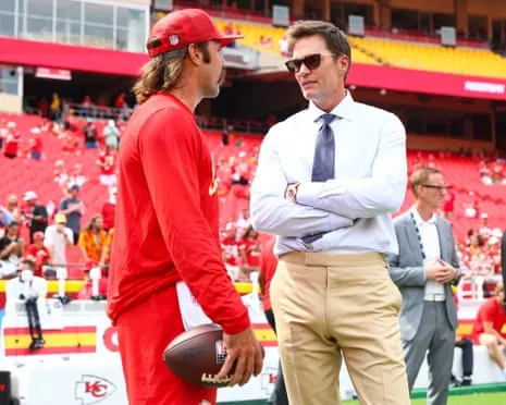 The seven-time Super Bowl champion sparks fan criticism after appearing in Raiders coaching booth